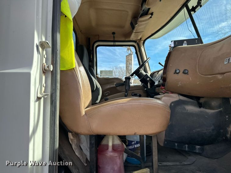 image for item DS3160 2007 Mack CV713 dump truck