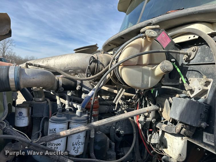 image for item DS3160 2007 Mack CV713 dump truck