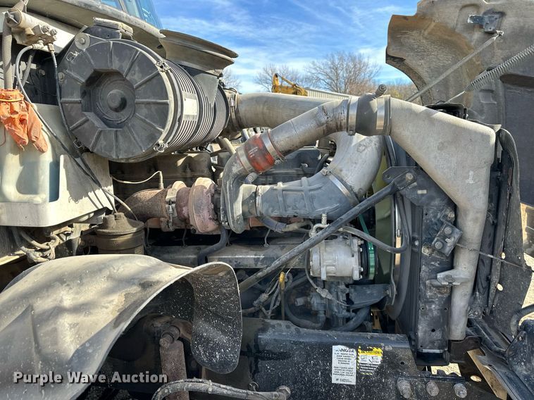 image for item DS3160 2007 Mack CV713 dump truck