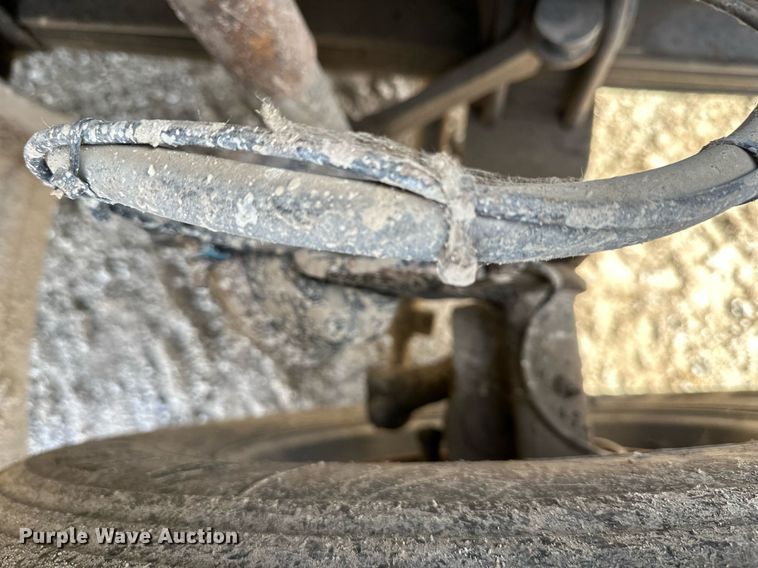 image for item DS3160 2007 Mack CV713 dump truck