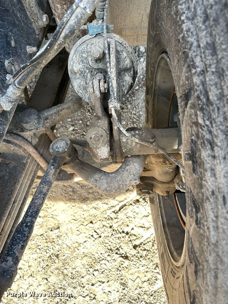 image for item DS3160 2007 Mack CV713 dump truck