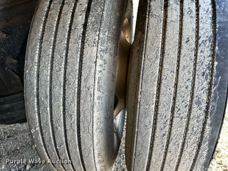 image for item DS3160 2007 Mack CV713 dump truck