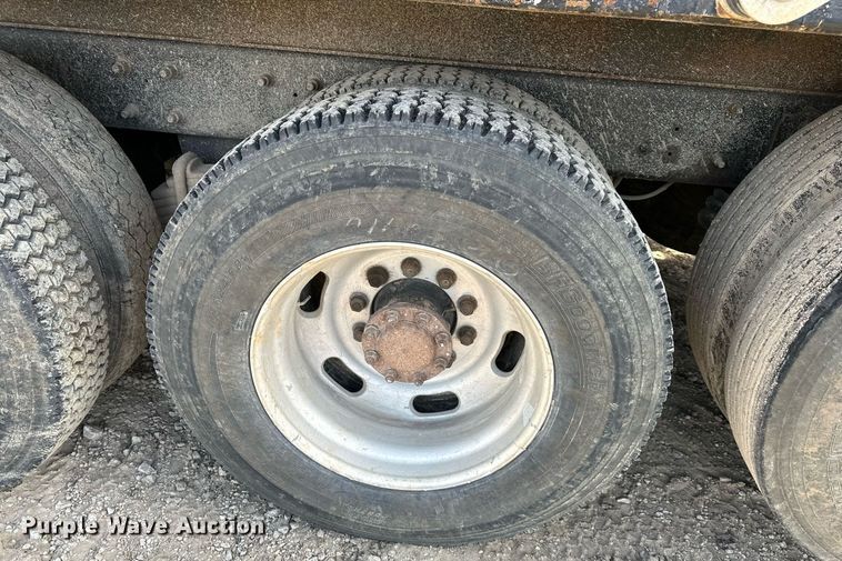 image for item DS3160 2007 Mack CV713 dump truck