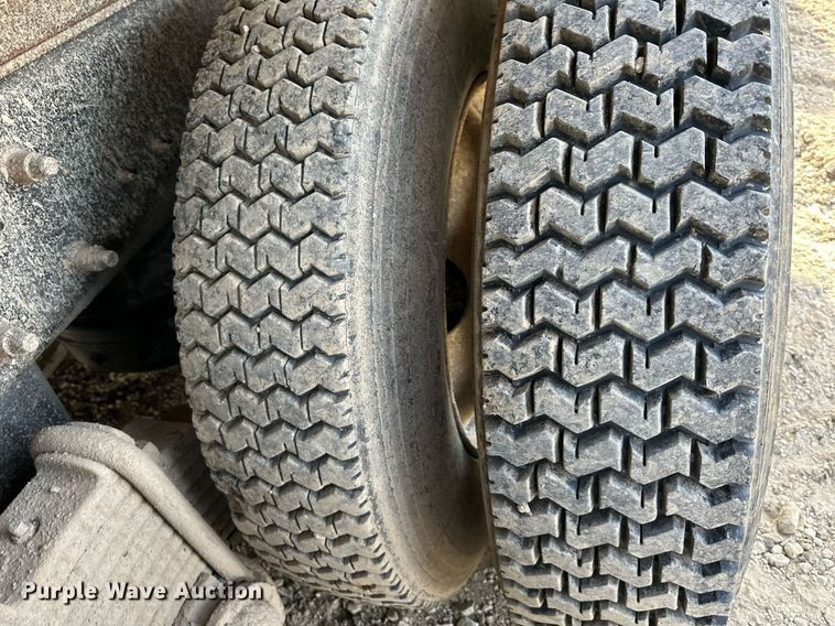 image for item DS3160 2007 Mack CV713 dump truck