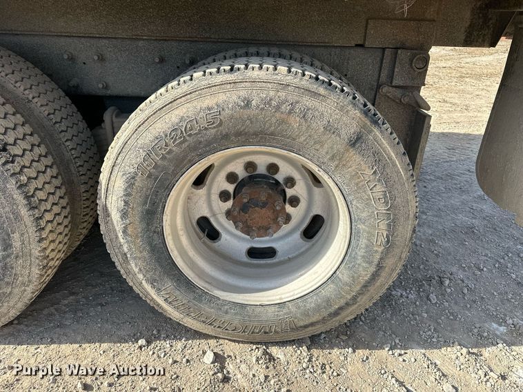 image for item DS3160 2007 Mack CV713 dump truck