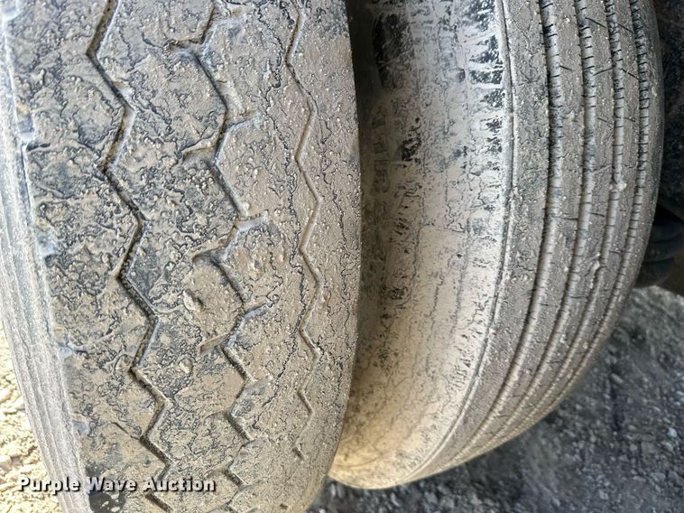 image for item DS3160 2007 Mack CV713 dump truck