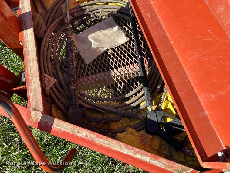 image for item DS3165 2016 Ditch Witch RVC733 vacuum excavator