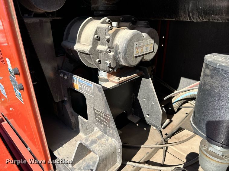 image for item DS3165 2016 Ditch Witch RVC733 vacuum excavator