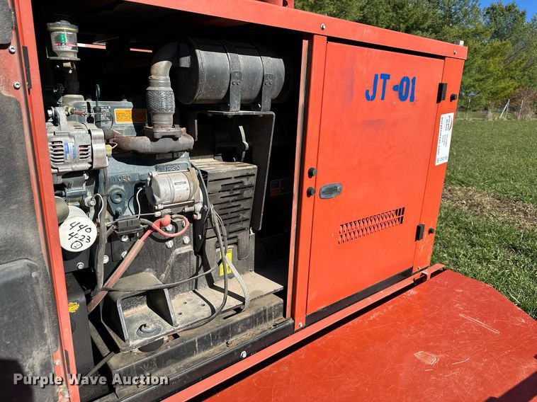 image for item DS3165 2016 Ditch Witch RVC733 vacuum excavator