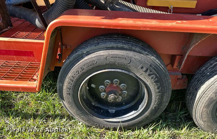 image for item DS3165 2016 Ditch Witch RVC733 vacuum excavator