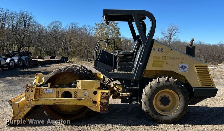 image for item DS3167 2005 Bomag BW177PDH-3 single drum vibratory roller