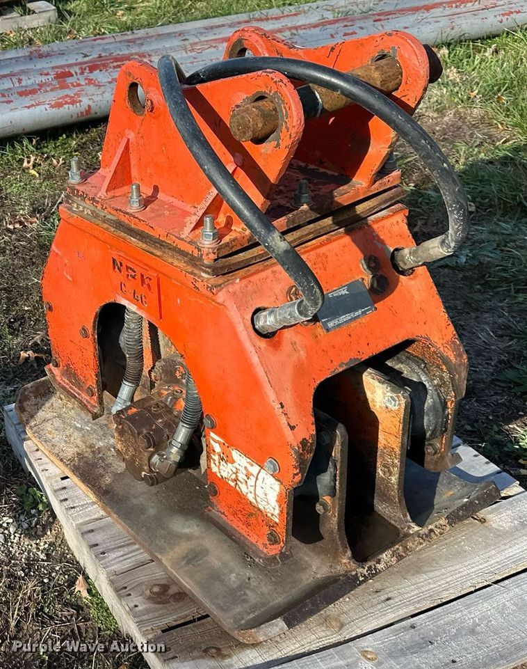 image for item DS3175 NPK C-40 plate compactor