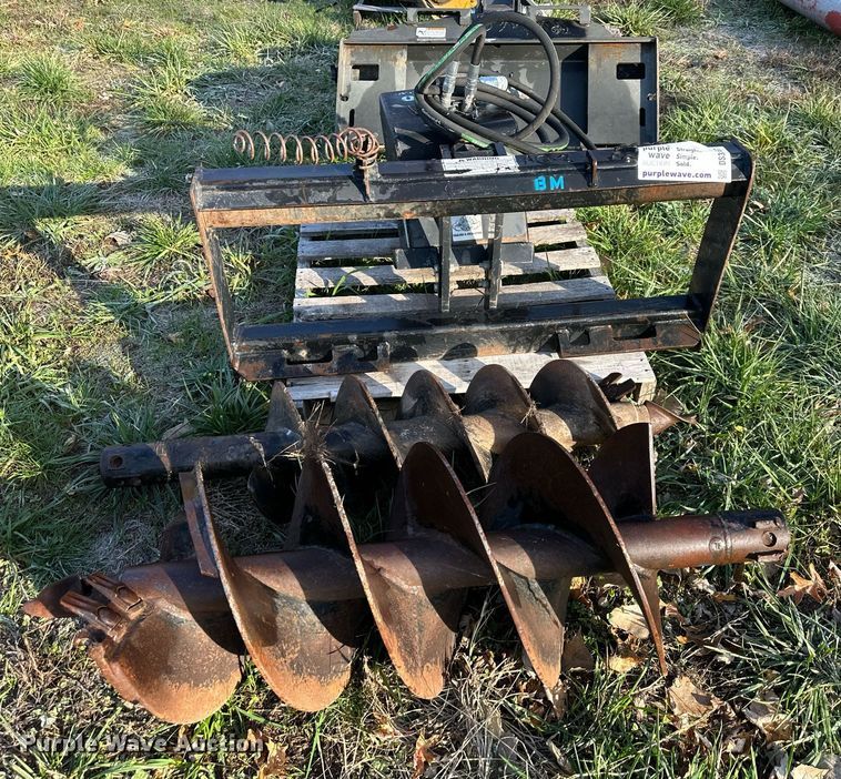 image for item DS3187 McMillen C1920  skid steer auger