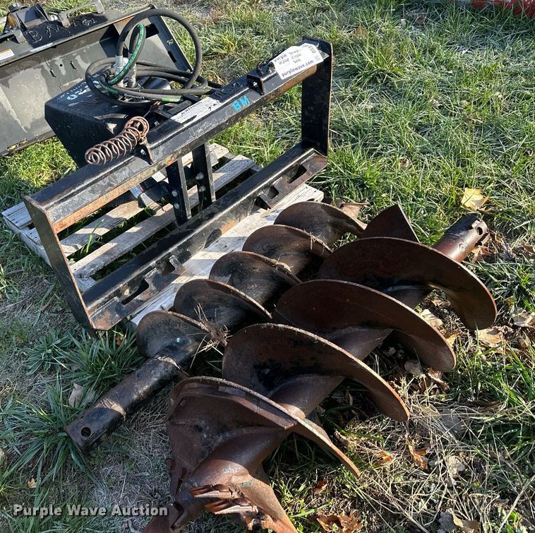 image for item DS3187 McMillen C1920  skid steer auger