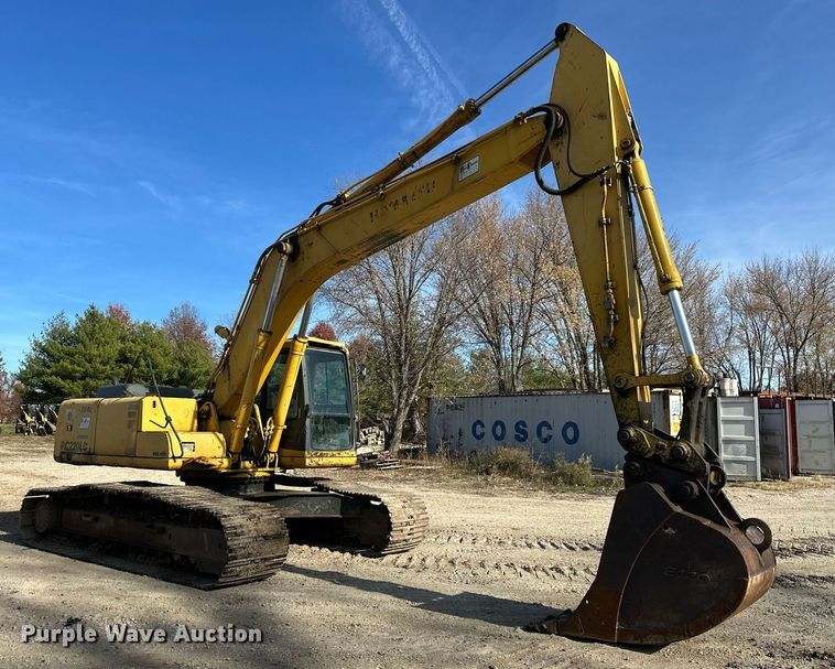 image for item DS3246 1996 Komatsu PC220LC-6 excavator