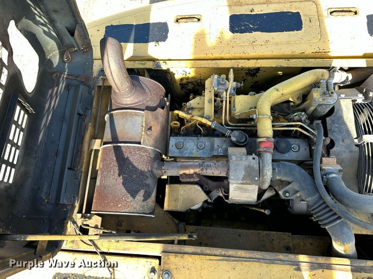 image for item DS3246 1996 Komatsu PC220LC-6 excavator