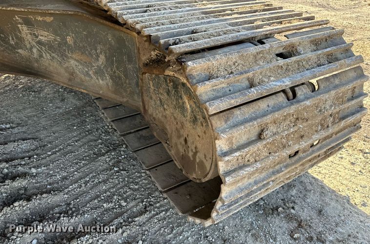 image for item DS3246 1996 Komatsu PC220LC-6 excavator