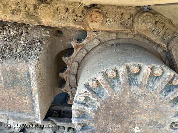 image for item DS3246 1996 Komatsu PC220LC-6 excavator
