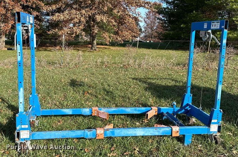 image for item DS3256 Genie Super straddle vertical lift attachment 