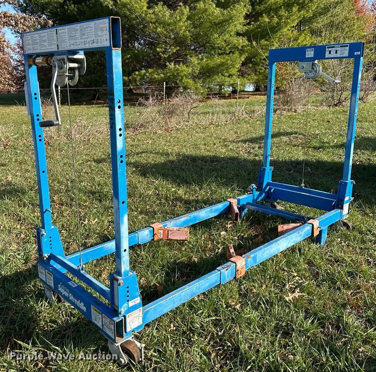 image for item DS3256 Genie Super straddle vertical lift attachment 
