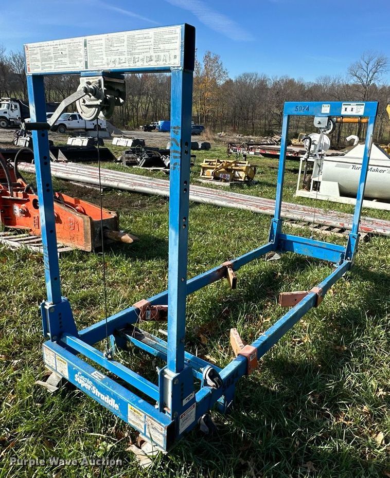 image for item DS3256 Genie Super straddle vertical lift attachment 