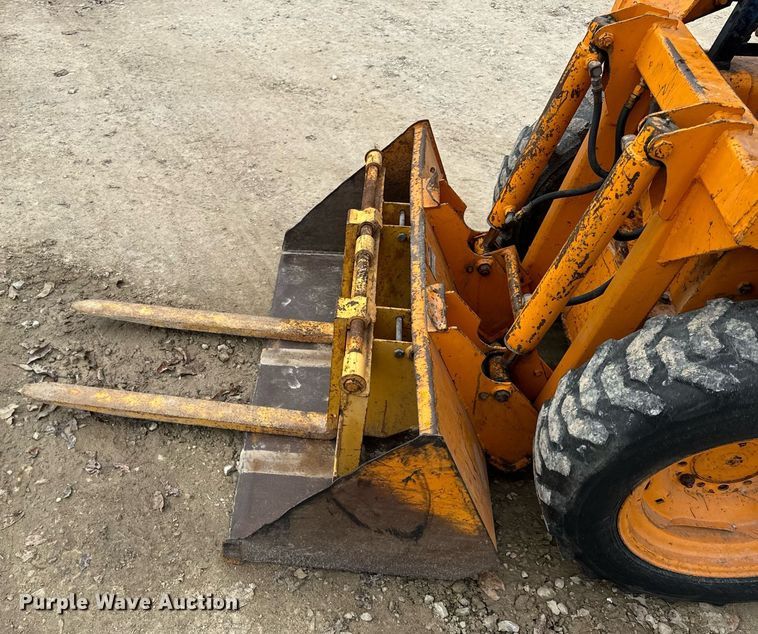 image for item DT2157 1979 Case 1816B skid steer loader