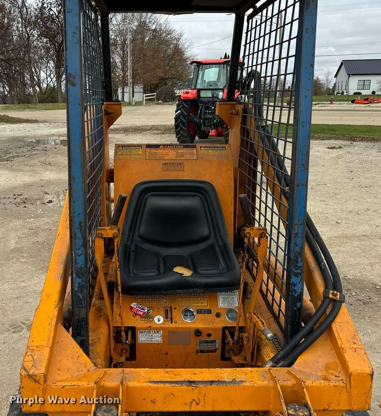 image for item DT2157 1979 Case 1816B skid steer loader