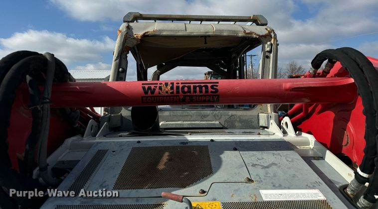 image for item DT2197 Takeuchi TL12V2 skid steer loader