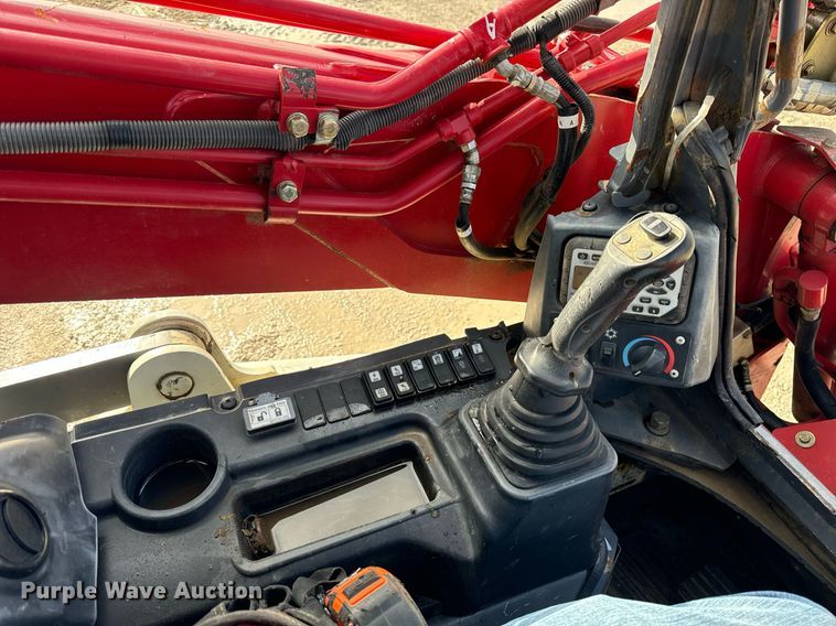 image for item DT2197 Takeuchi TL12V2 skid steer loader