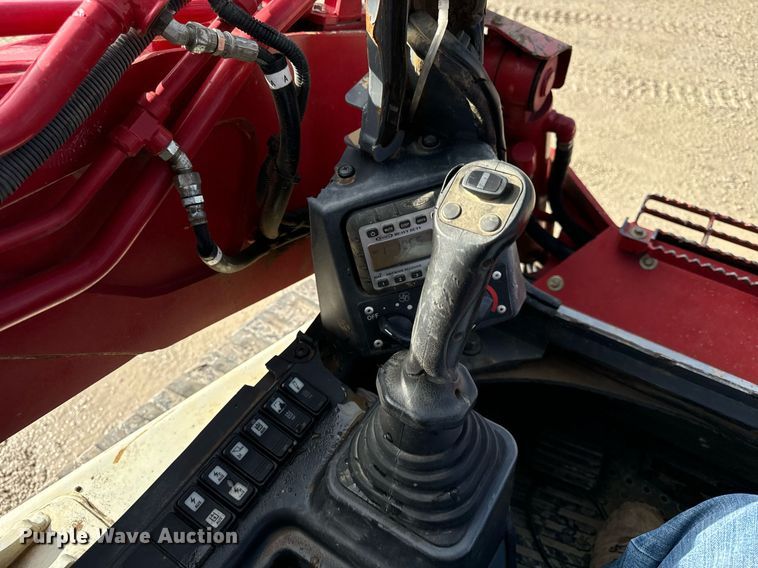 image for item DT2197 Takeuchi TL12V2 skid steer loader