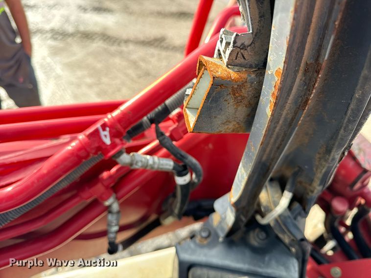 image for item DT2197 Takeuchi TL12V2 skid steer loader