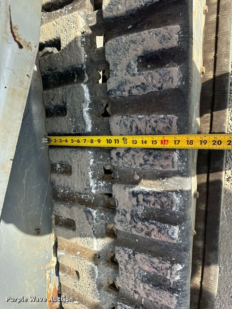 image for item DT2197 Takeuchi TL12V2 skid steer loader