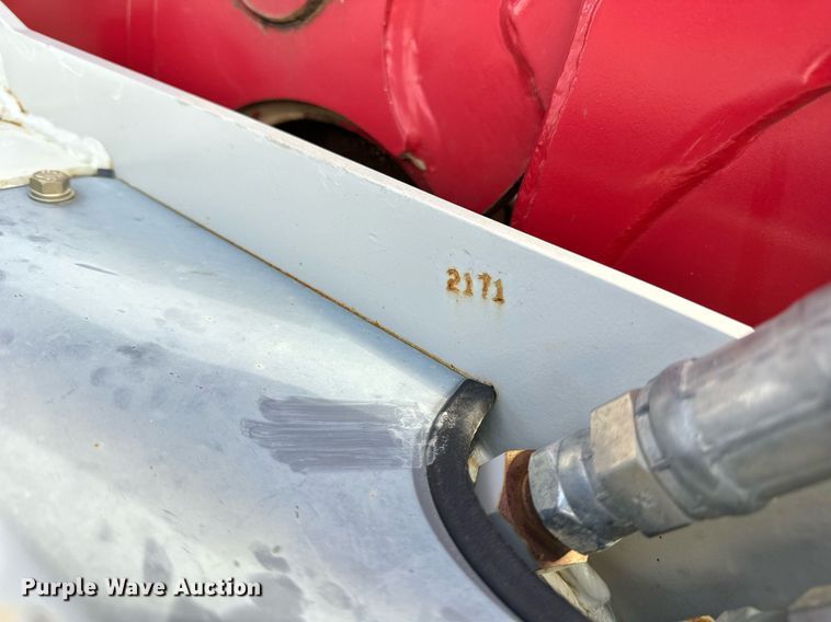 image for item DT2197 Takeuchi TL12V2 skid steer loader