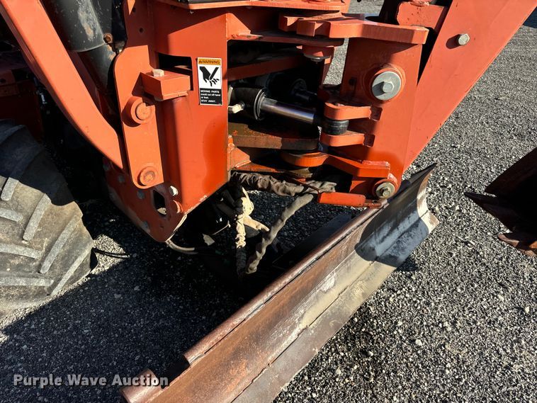 image for item DT2204 2005 Ditch Witch RT55 trencher