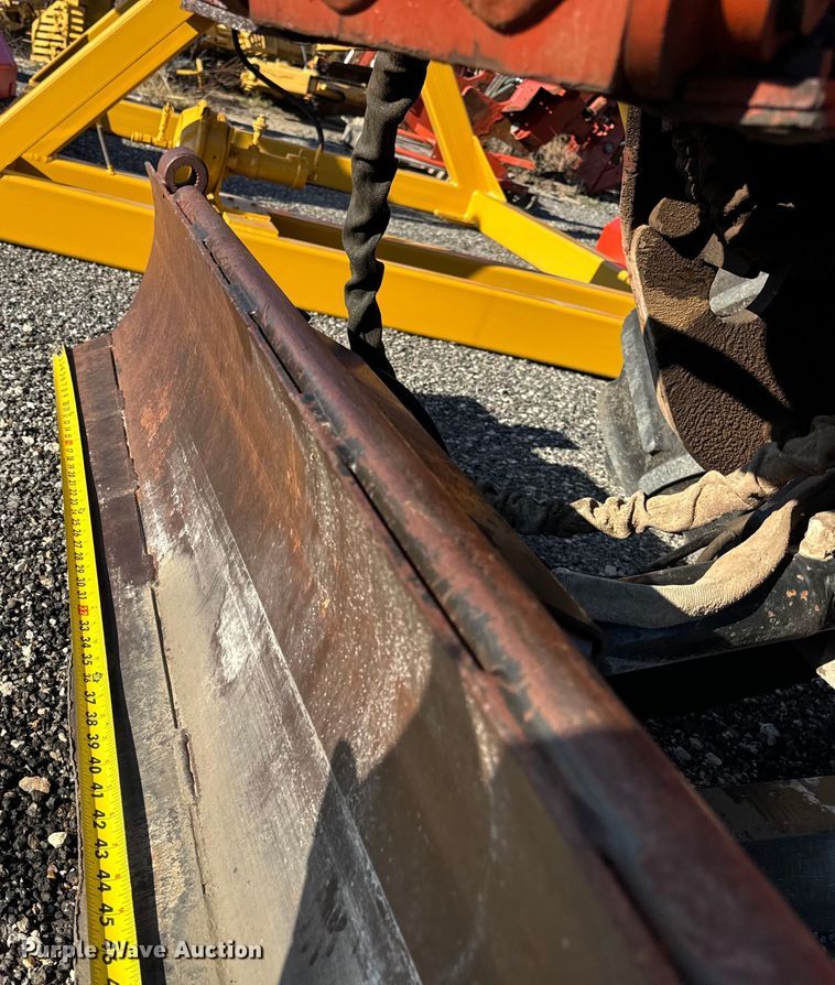 image for item DT2204 2005 Ditch Witch RT55 trencher