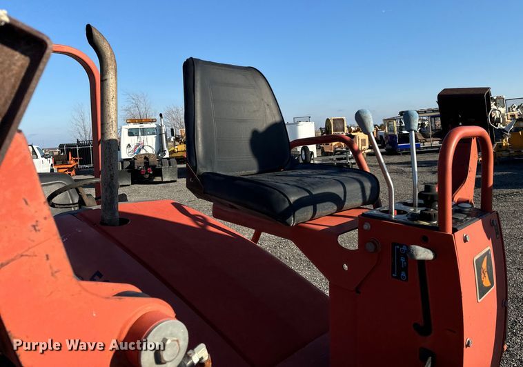 image for item DT2204 2005 Ditch Witch RT55 trencher