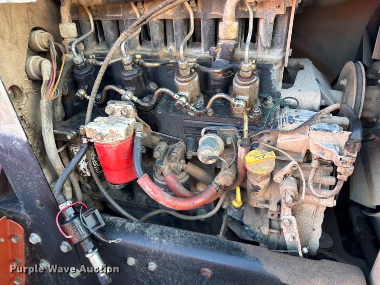 image for item DT2204 2005 Ditch Witch RT55 trencher