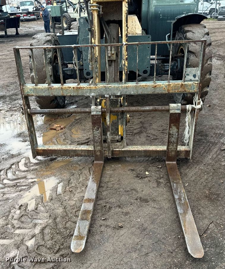 image for item DT2206 2008 Gehl RS642 telehandler