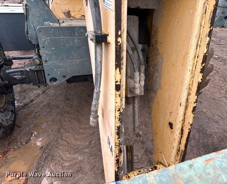 image for item DT2206 2008 Gehl RS642 telehandler