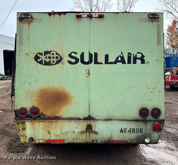 image for item DT2207 1999 Sullair 1600H air compressor
