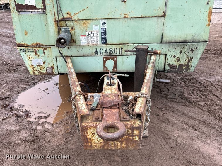 image for item DT2207 1999 Sullair 1600H air compressor