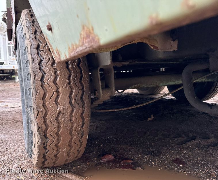 image for item DT2207 1999 Sullair 1600H air compressor