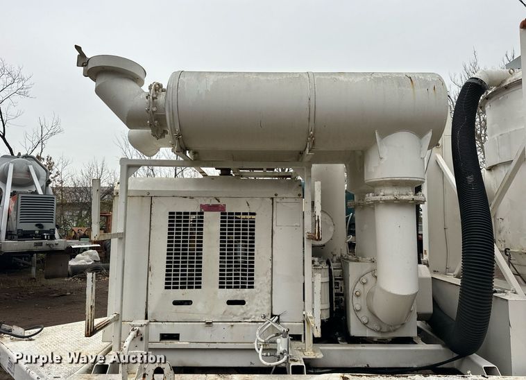 image for item DT2208 Vector Technologies Ltd. 07019 vacuum trailer