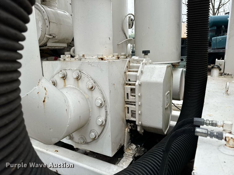 image for item DT2208 Vector Technologies Ltd. 07019 vacuum trailer