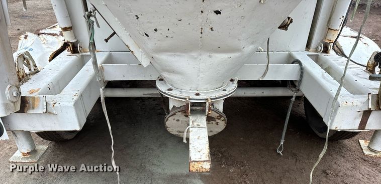 image for item DT2208 Vector Technologies Ltd. 07019 vacuum trailer