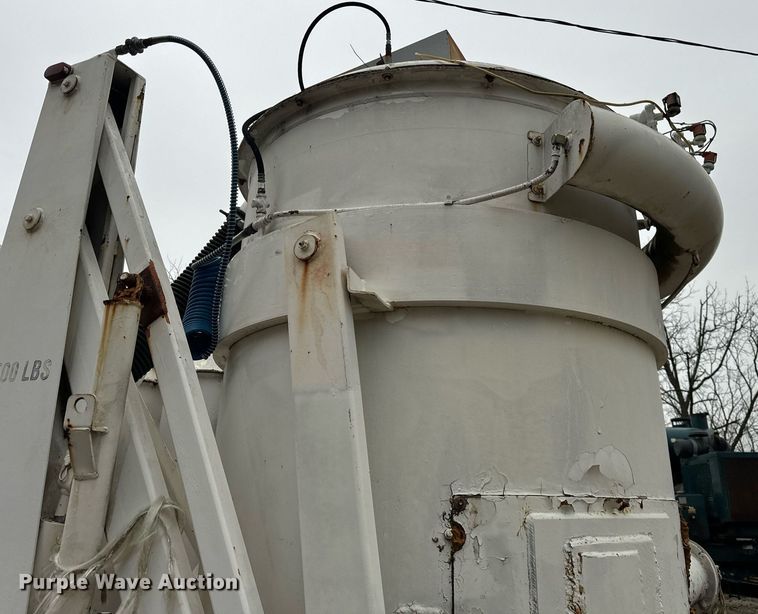 image for item DT2208 Vector Technologies Ltd. 07019 vacuum trailer