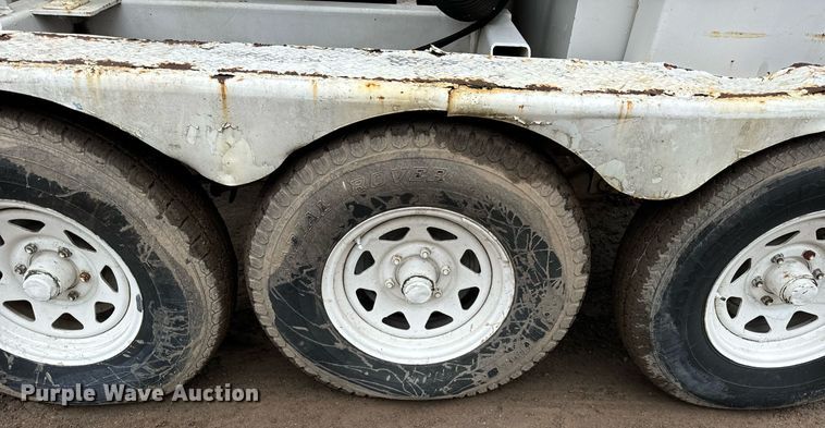 image for item DT2208 Vector Technologies Ltd. 07019 vacuum trailer