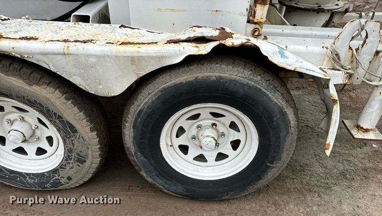 image for item DT2208 Vector Technologies Ltd. 07019 vacuum trailer