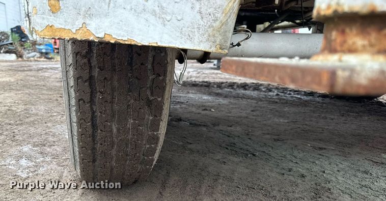 image for item DT2208 Vector Technologies Ltd. 07019 vacuum trailer