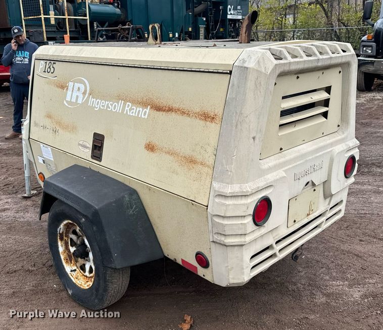 image for item DT2209 2007 Ingersoll-Rand P185WJD air compressor